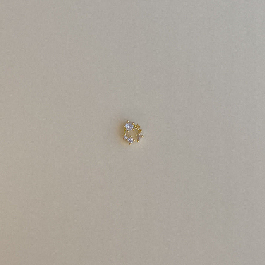 Astria piercing