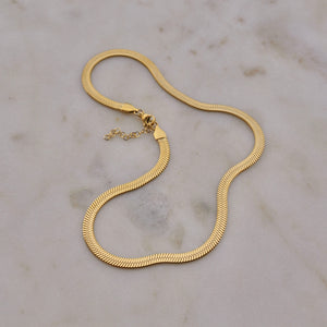 Bold snake necklace