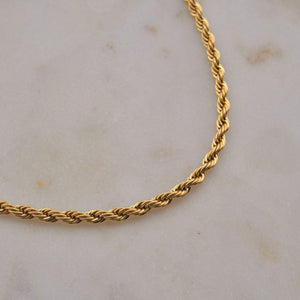 Bold rope necklace