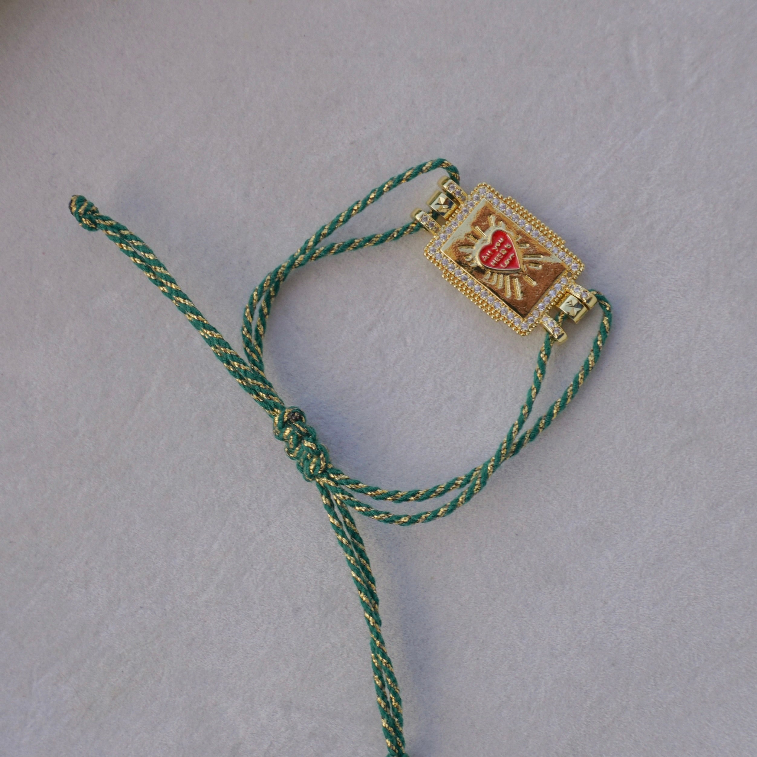 Tag bracelet