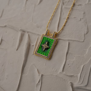 Single tag necklace