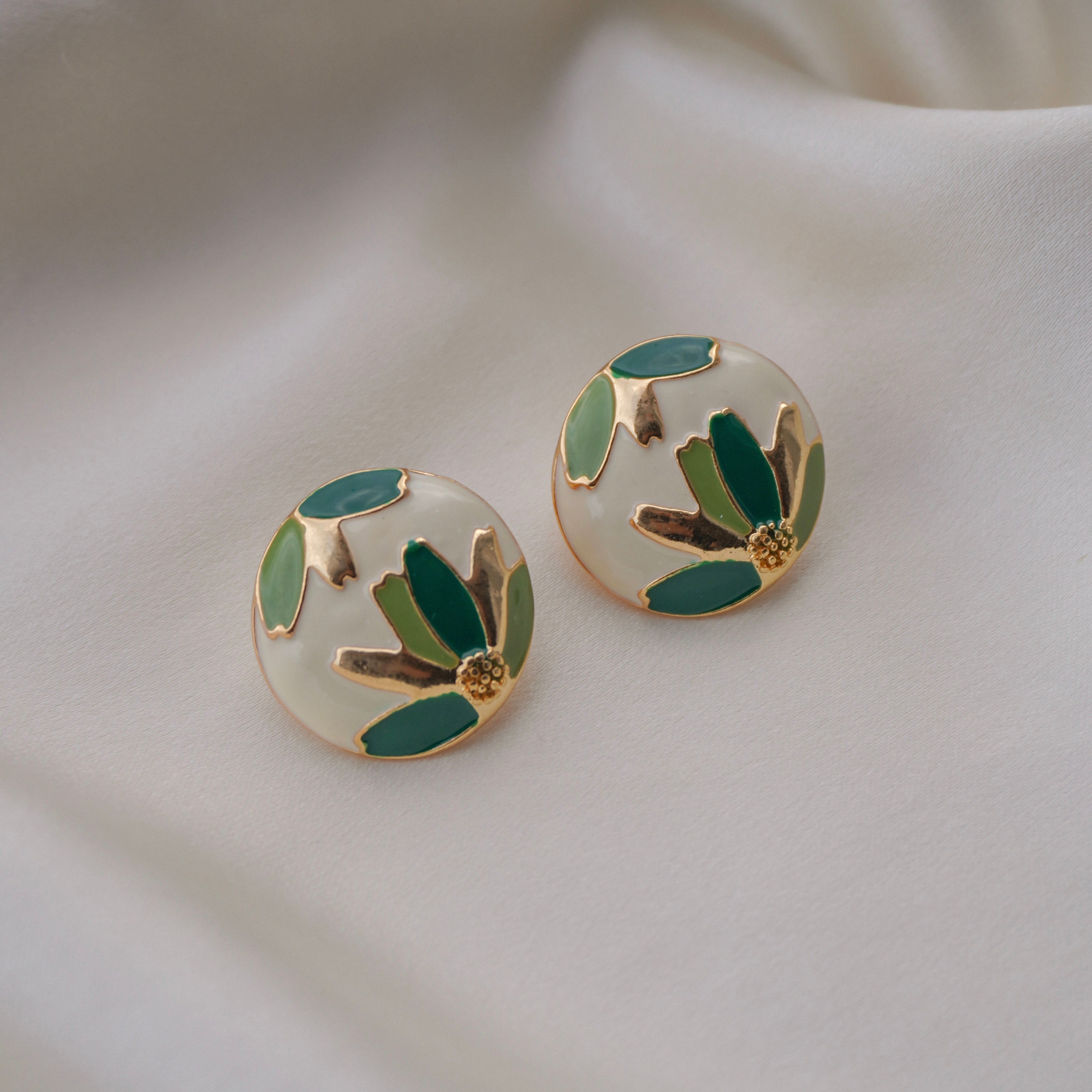 Painted-flower studs