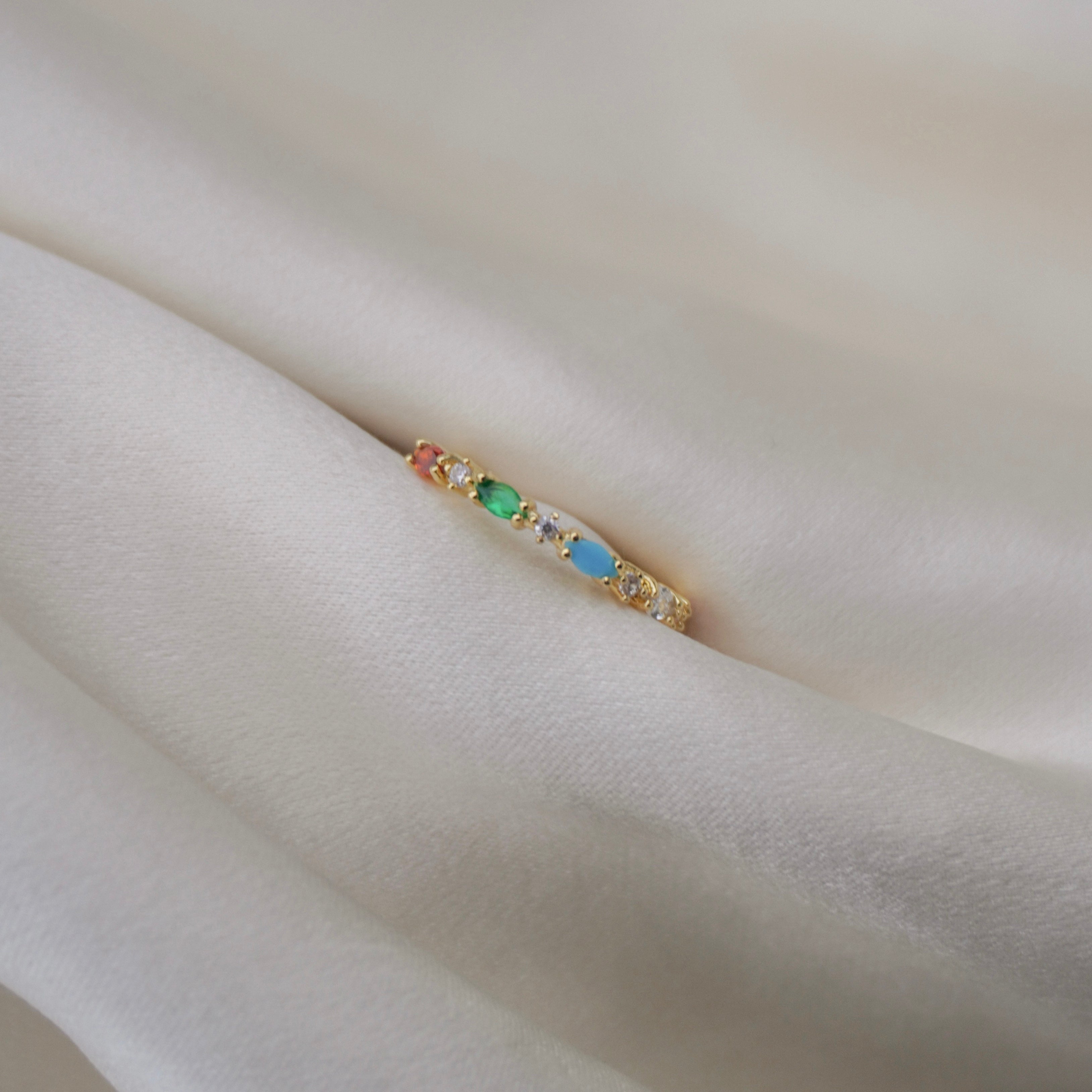 Rainbow band ring